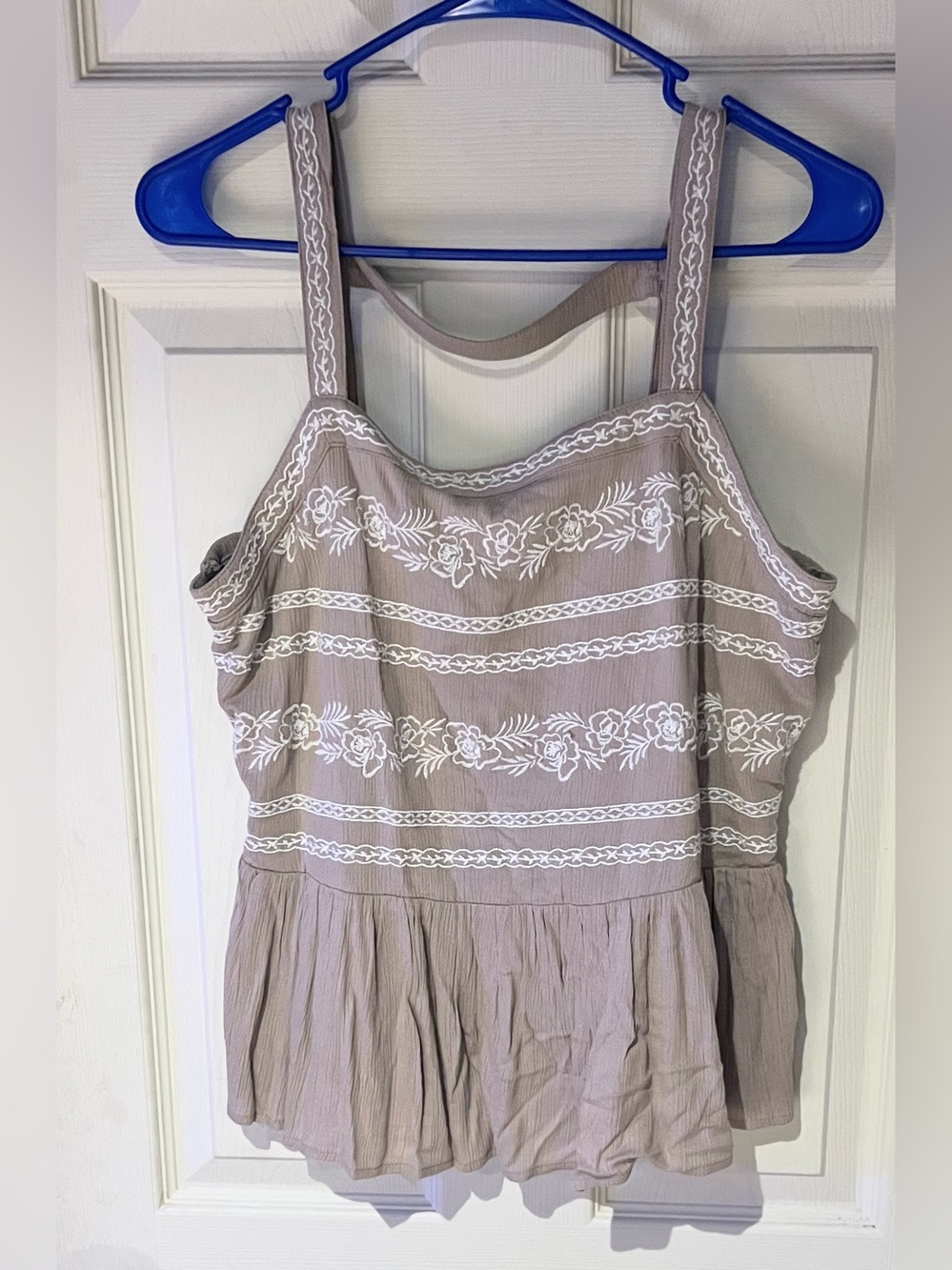 Versona Taupe Tank Top with White Embroidered Trim